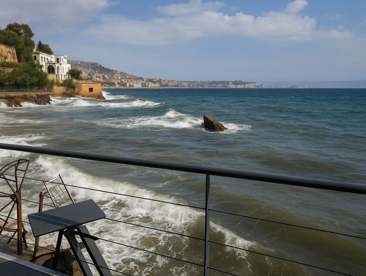 La Casa Sull' Acqua Apartment Napoli Exterior foto